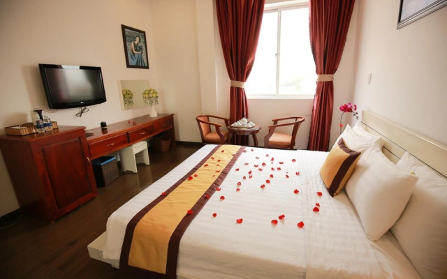 Lavender Hotel