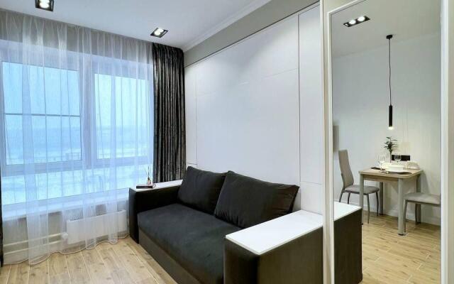 Lucky Room on Maloe Ponizovye street