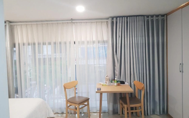 Meixing Apartment