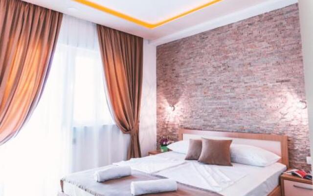 Guest House S-Lux