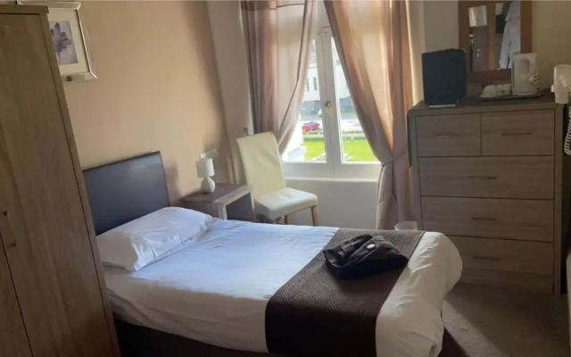 Royal Grosvenor Hotel