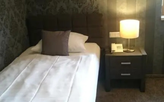 Seehotel Losheim