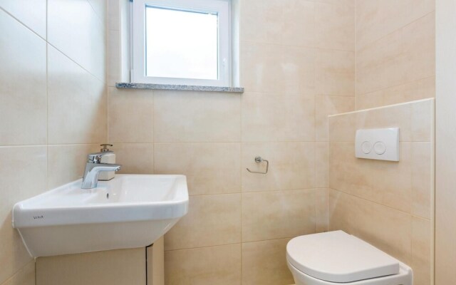 Beautiful Home in Malinska with Hot Tub, 3 Bedrooms & Sauna
