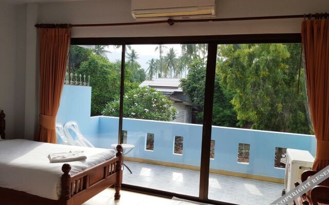 Holiday Guesthouse