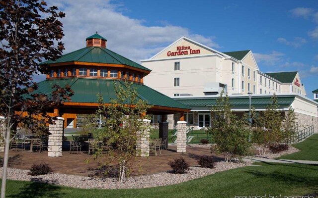 Holiday Inn Express Hotel & Suites Watertown-Thousand Island, an IHG Hotel