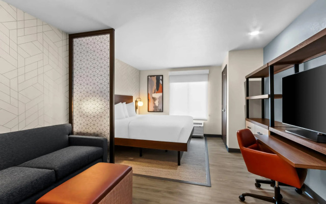 Everhome Suites Chandler Phoenix Fashion Center