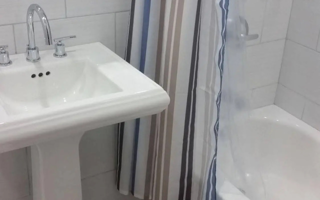 The Topping Three-Bedroom Apartment