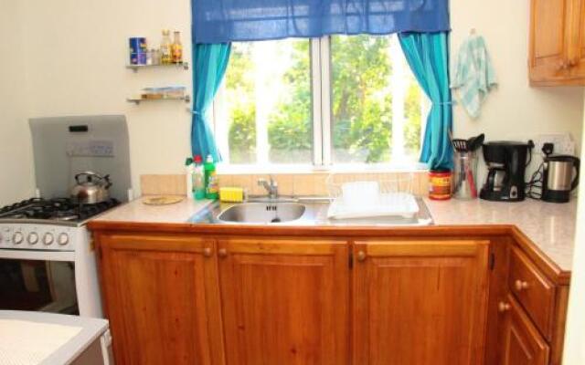 Bluemoon Cottage