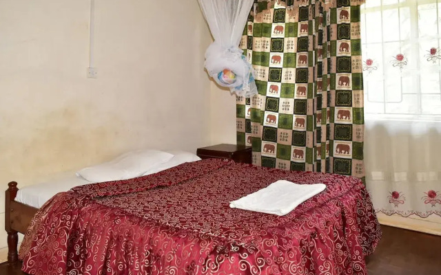 Afrique Paradise Hotel