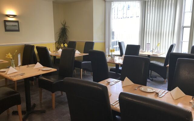 Kempfield House Hotel