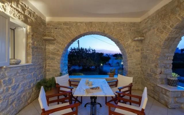 Sun and Salt 3bedroom House