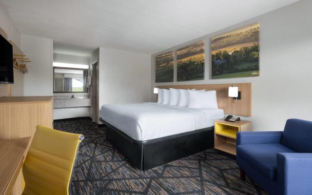 Days Inn by Wyndham Augusta Wheeler Road