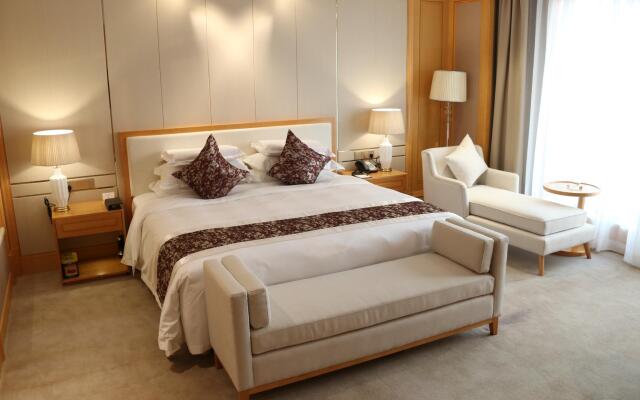 Bright Hotel Huaibei