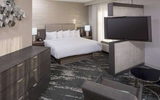 Doubletree By Hilton Boston Logan Airport Chelsea