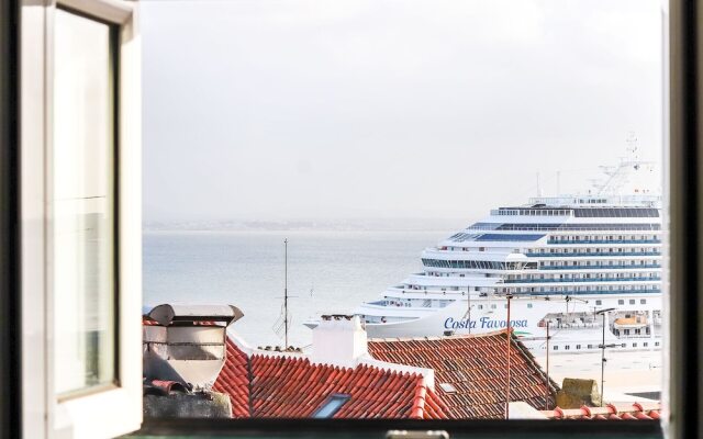 Alfama Elegant by Homing