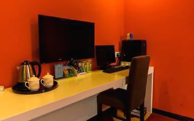 Manston Holiday Hotel