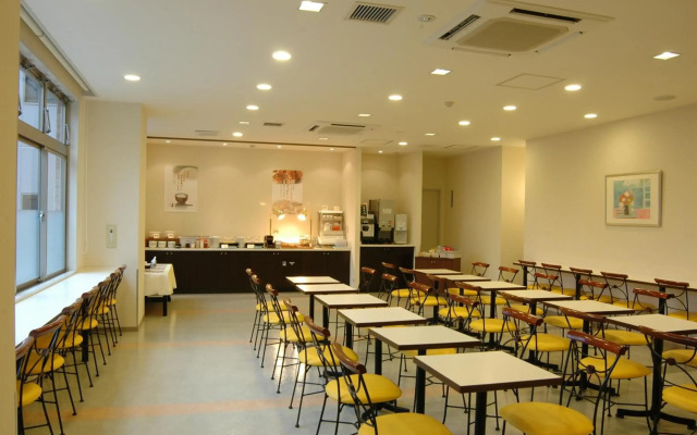 Hotel Econo Tsu Station
