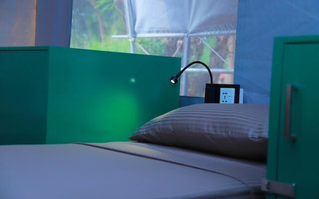 Hangover Hostels Sigiriya