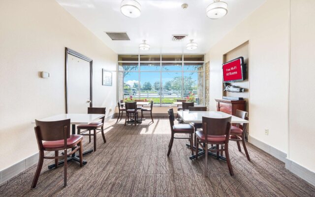 Red Roof Inn Columbus - Grove City