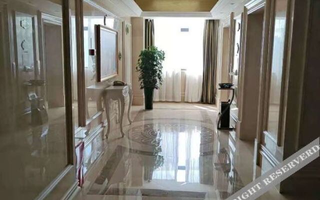 Vienna Hotel (Jiujiang Duchangxin Bus Station)