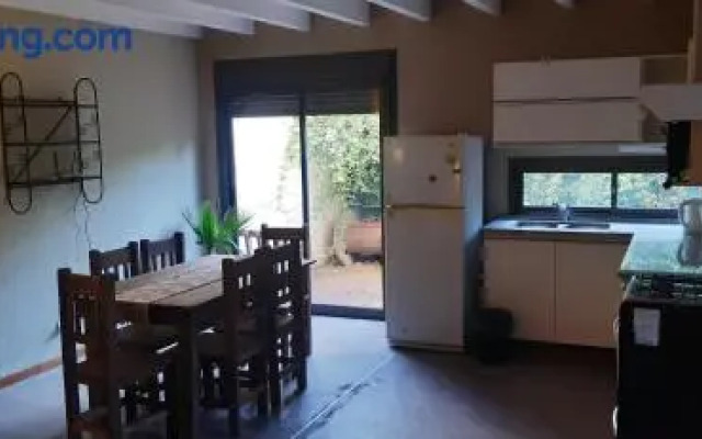 Duplex frente al Club de campo Mendoza