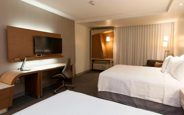 Courtyard by Marriott Houston City Place