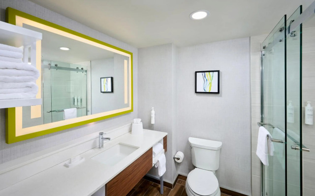 Hampton Inn & Suites by Hilton Windsor