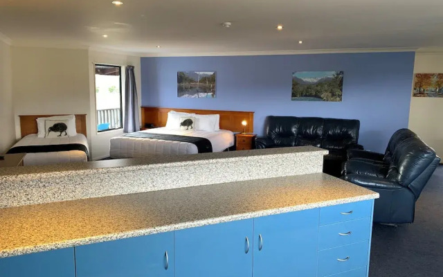 Haast River Motels & Holiday Park