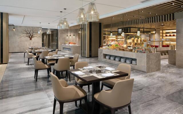 Courtyard by Marriott Zhengzhou Airport