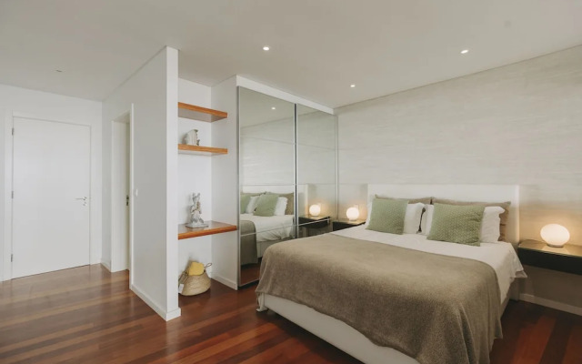 Coast View by Azores Villas