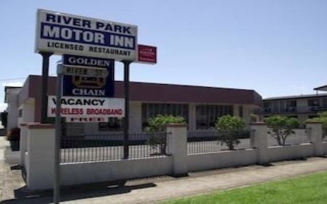 River Park Motor Inn