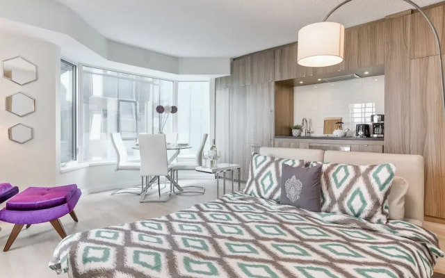 QuickStay - Enchantment in Yorkville - Yonge & Bloor - фото 5