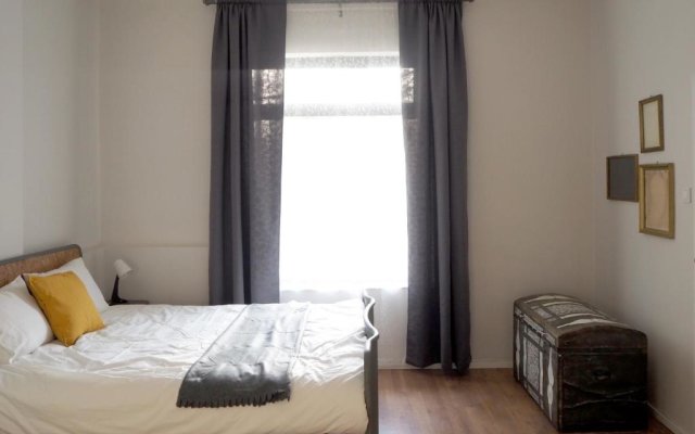 Caché ✦ Bright One-Bedroom Apartment in Sofia