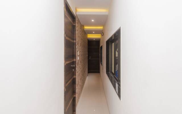 OYO 17322 Hotel Prime Residency