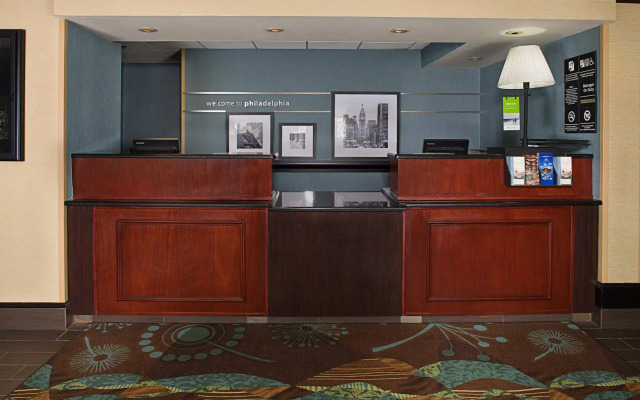 Hampton Inn by Hilton Philadelphia / Willow Grove
