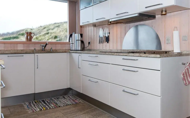 5 Star Holiday Home in Henne