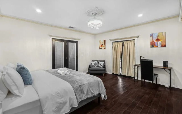 Stunning House wt 6Br 5bth SJ