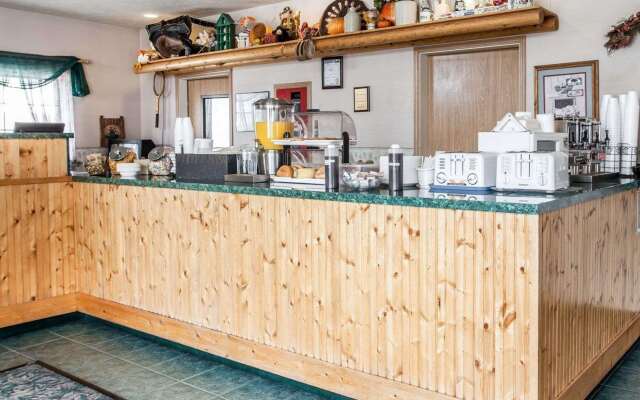 Rodeway Inn and Suites Spokane