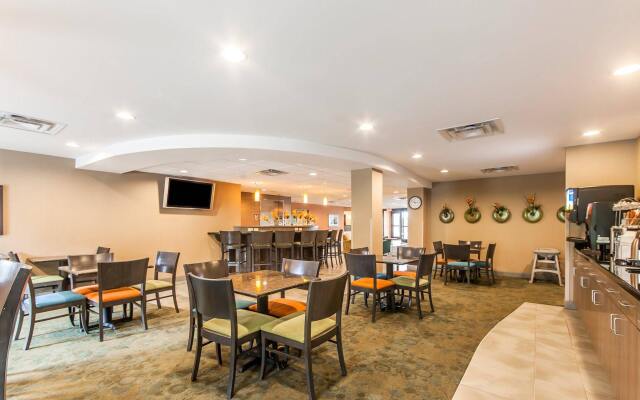 Comfort Suites Knoxville West - Farragut