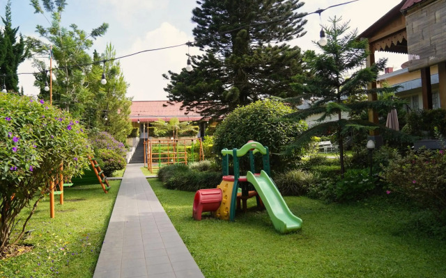 Hotel Indah Palace Tawangmangu