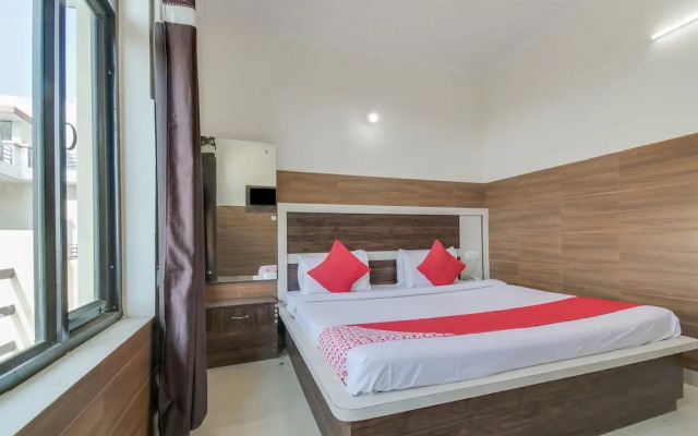 OYO 24893 Palak Lodge