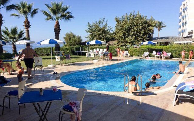 Art Beach Hotel