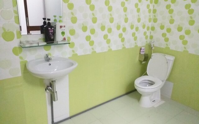 Karan Homestay - Hostel