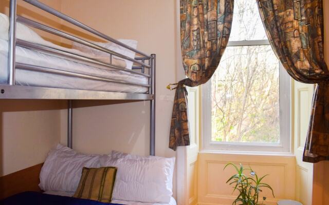 Cosy 3 Bedroom Home Near Haymarket