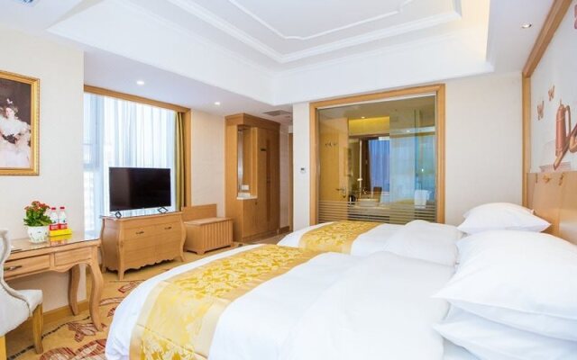 Vienna International Hotel (Yichang East Railway Station)