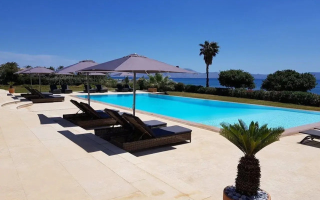 Thermesea Luxury Lodge