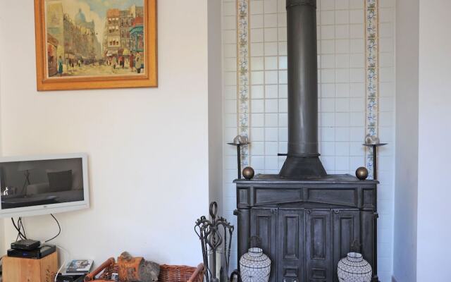 Child-friendly Holiday Home in Esparron-de-verdon