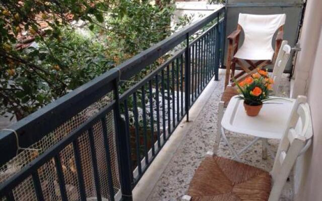 Love Greece Apartments