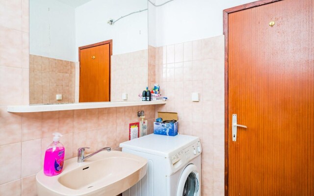 Nice Apartment in Zaton With 2 Bedrooms and Wifi