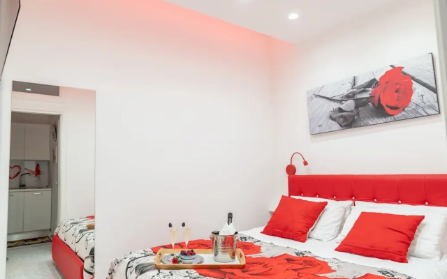 Red Rose Apartment